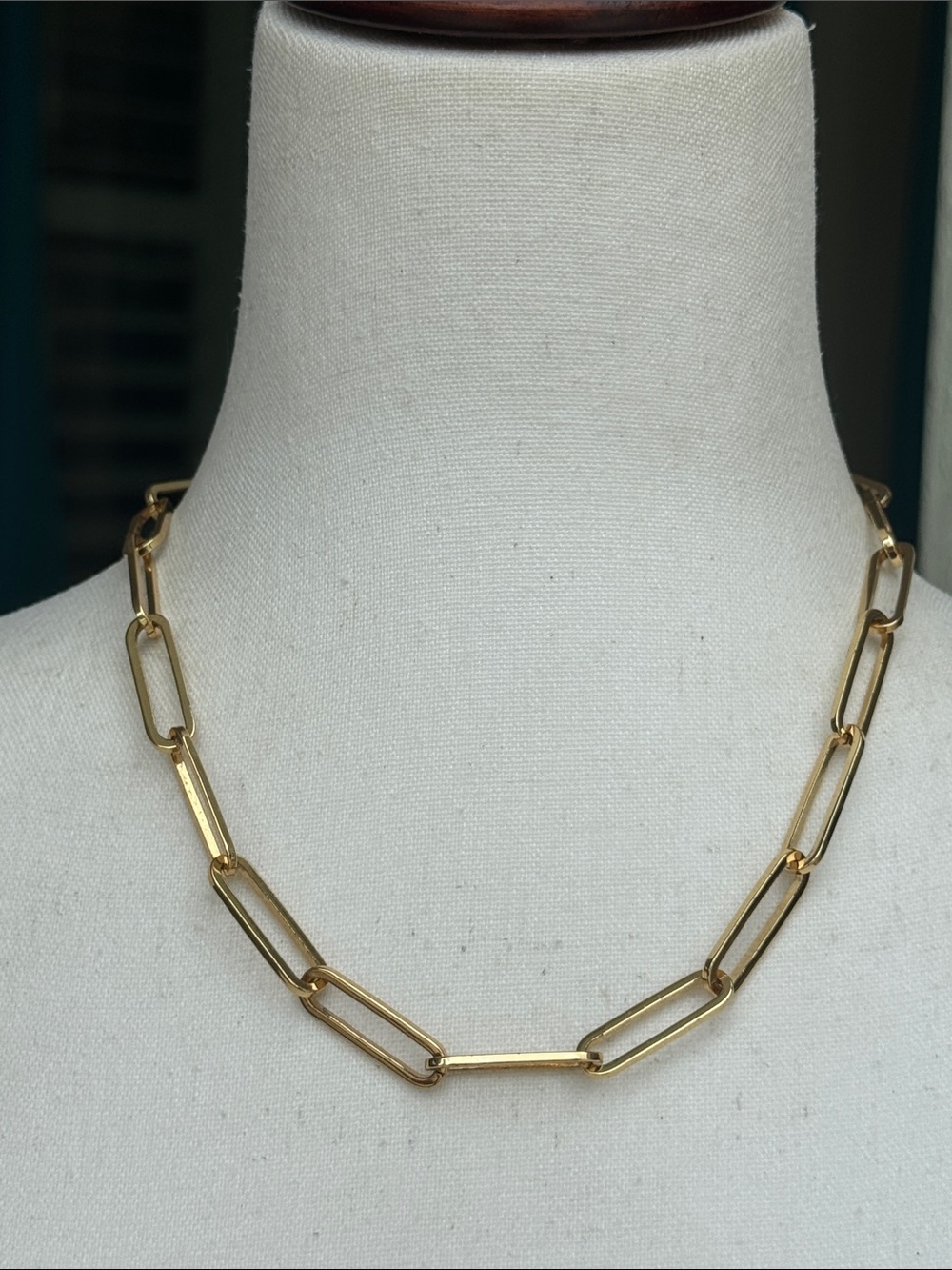 Chain link necklace